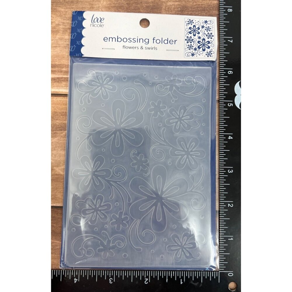 Love Nicole Flowers & Swirls Embossing Folder 4" X 6" STC213
